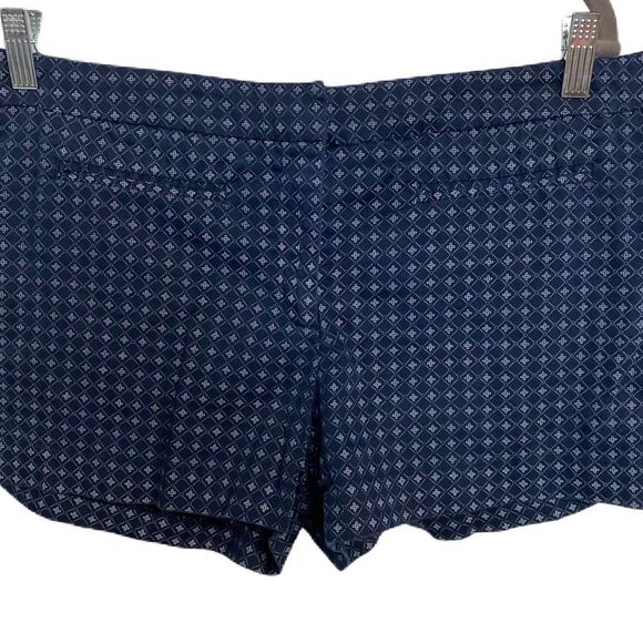 #320 DALIA Collection Short Shorts - Picture 1 of 5